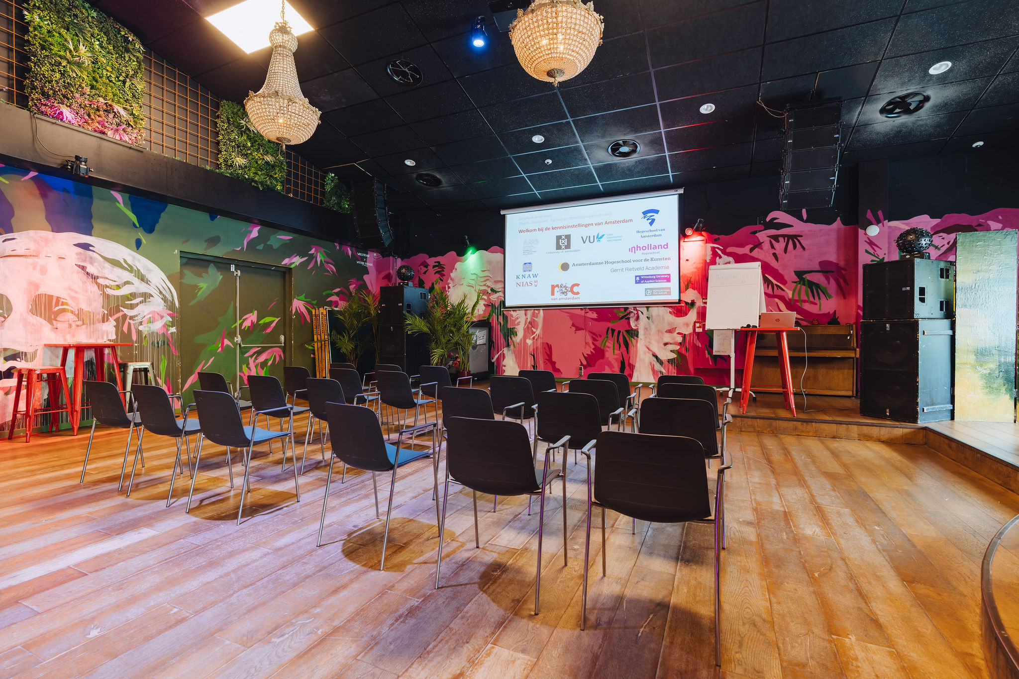 1.PONG_EmiroSmolders_DSC01824-HDR