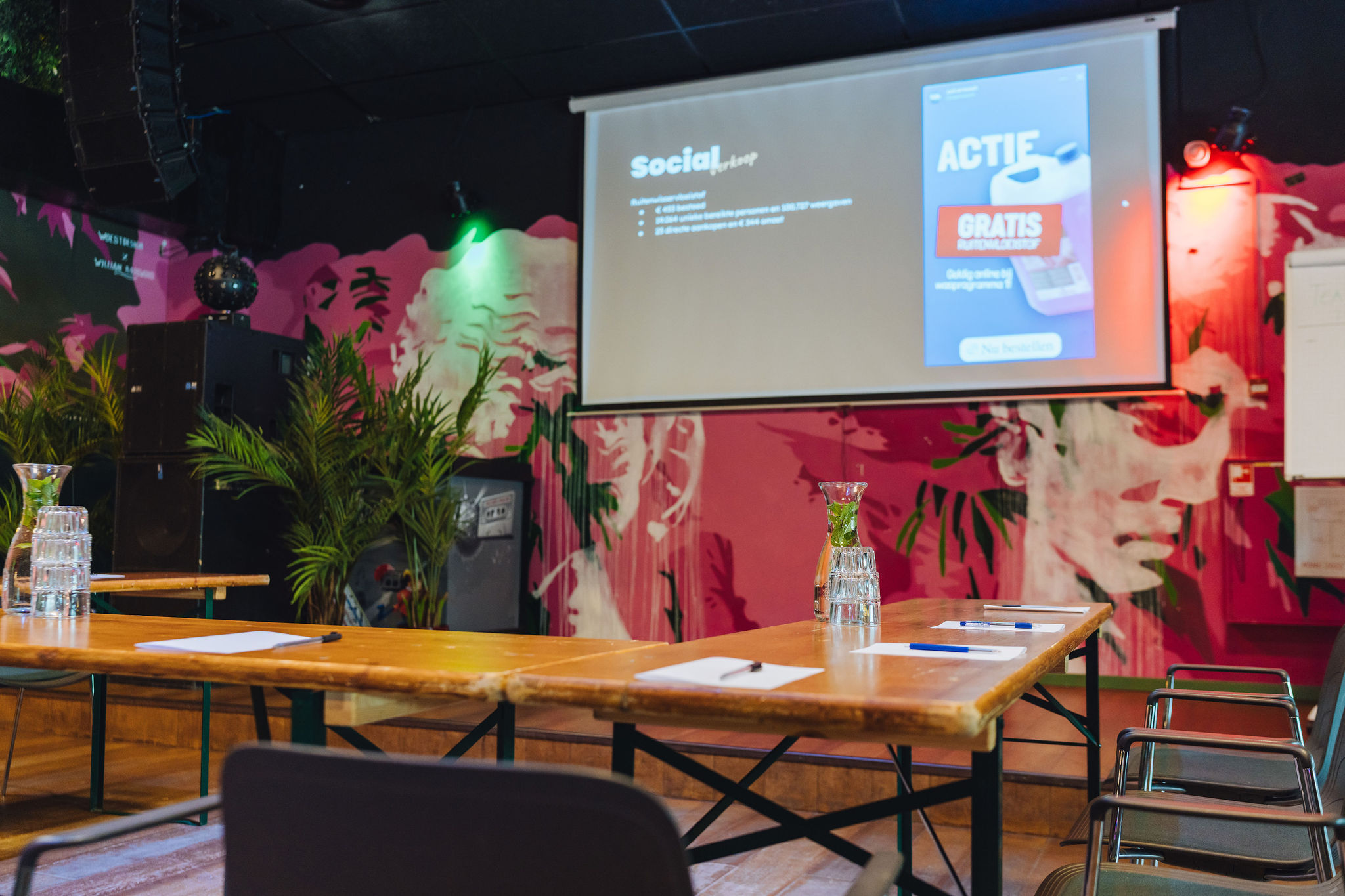 57.PONG_EmiroSmolders_DSC02143